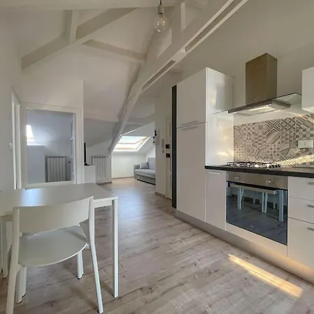 Apartment Mansarda Vista Mare Imperia